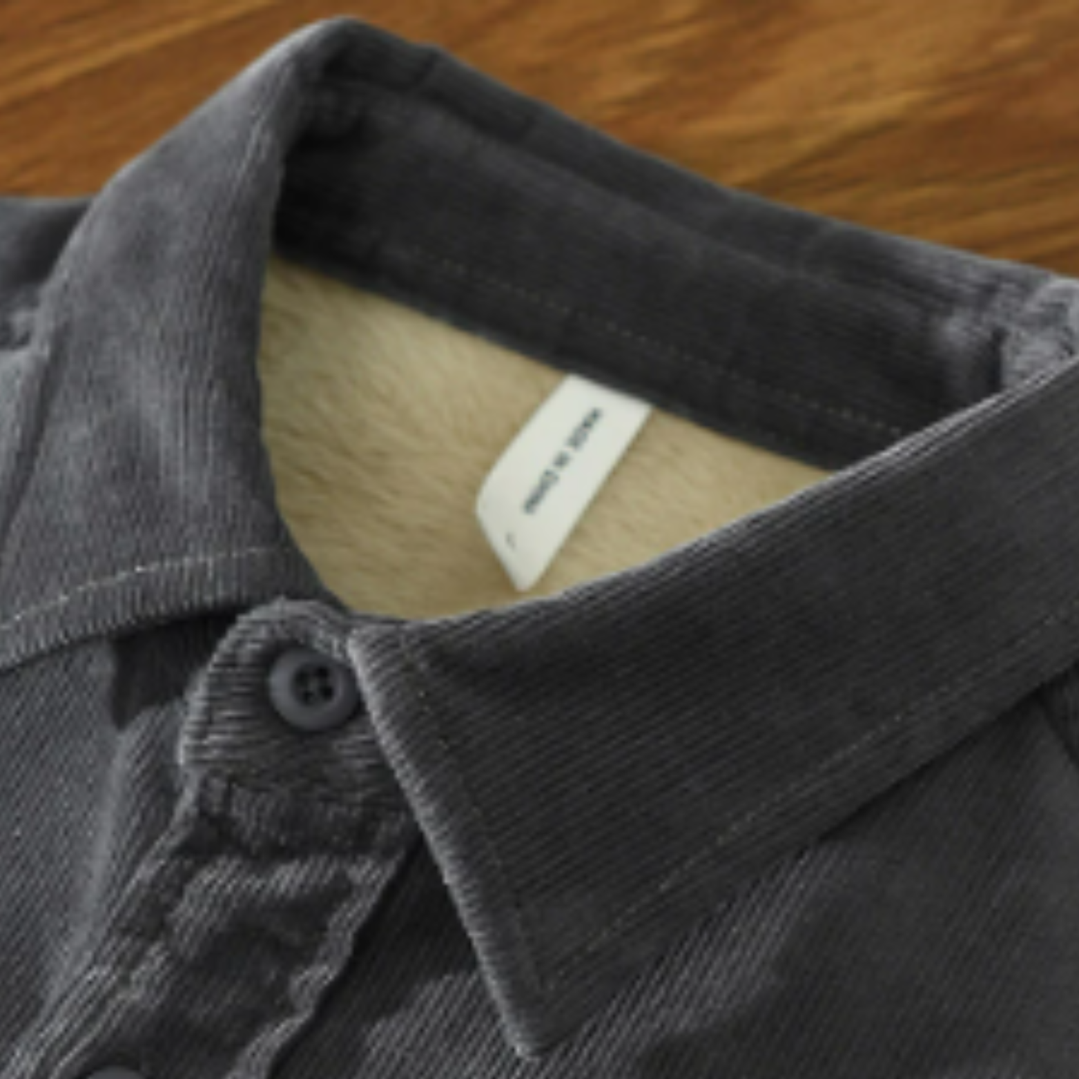 Vintage Fleece Cargo Overshirt Collar Detail – The Crew