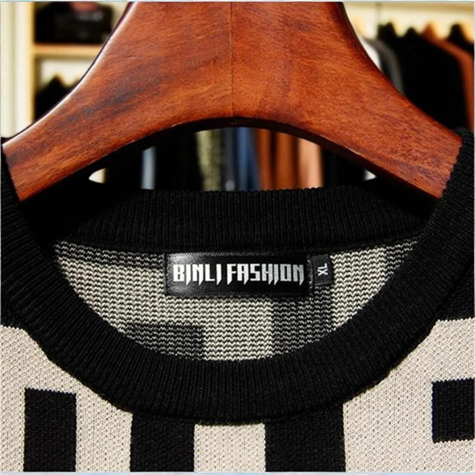 Black Geometric Knit Collar Detail Men – The Crew