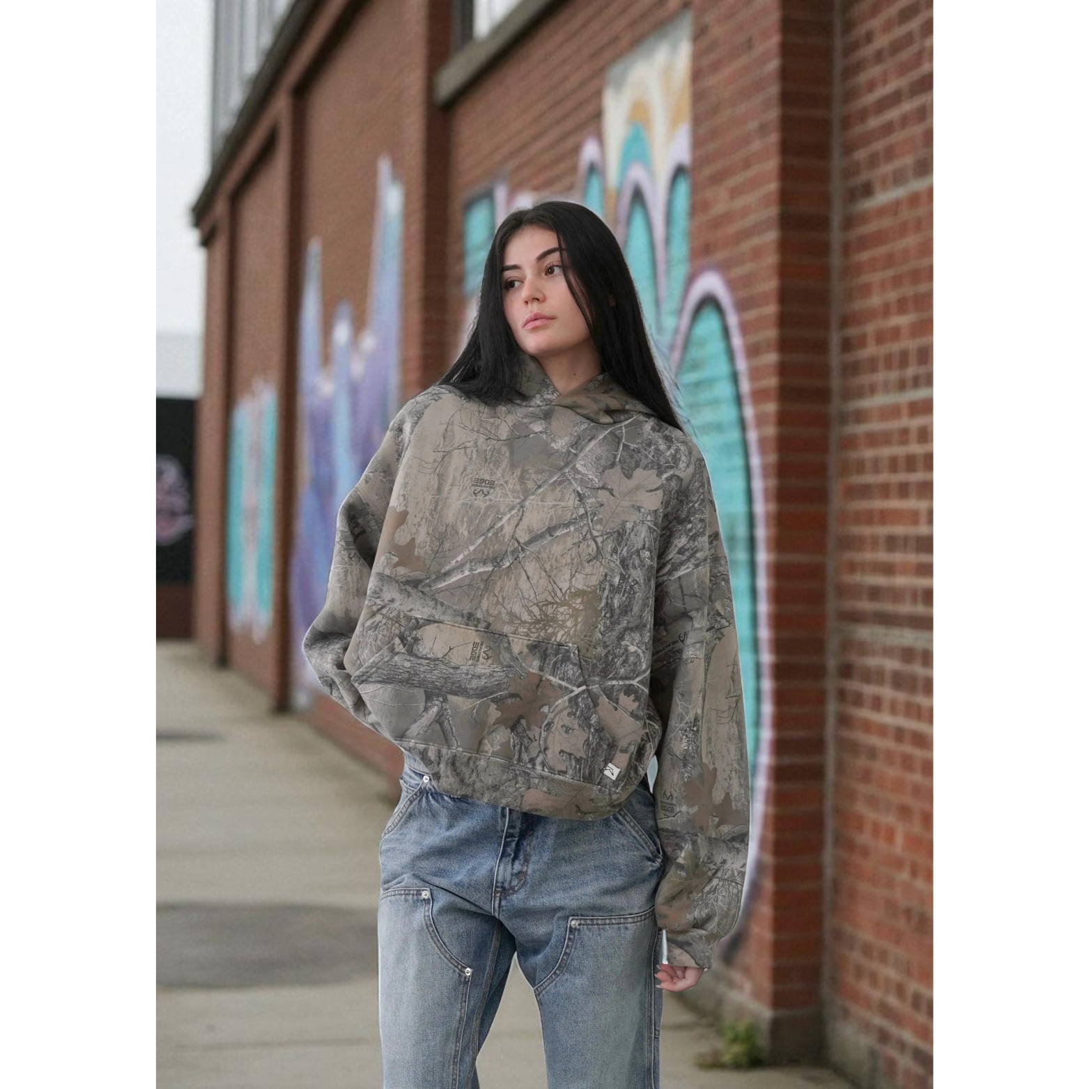 Unisex Camo Streetwear Hoodie Lifestyle – The Crew