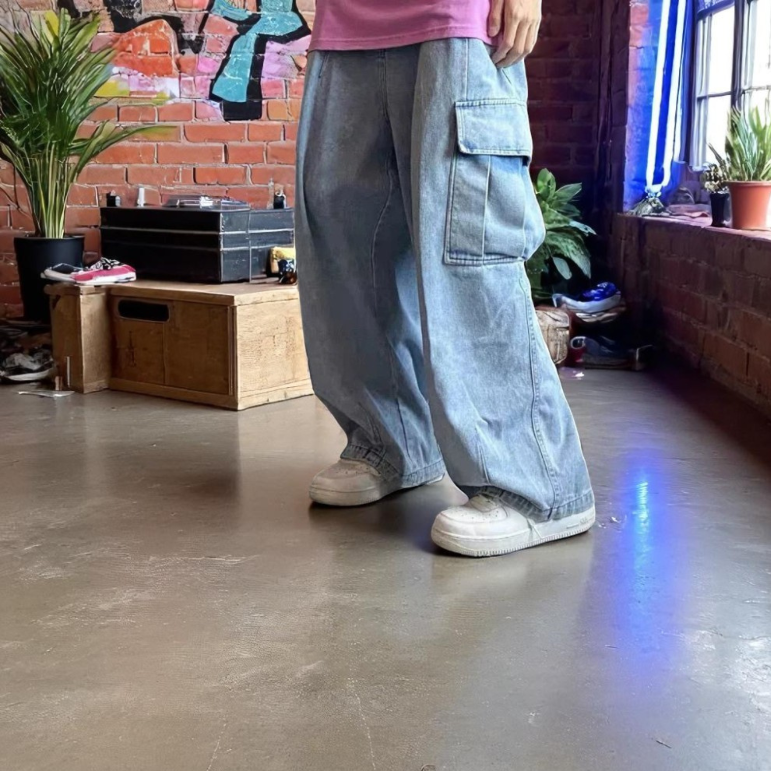 Men’s Wide Cargo Streetwear Jeans – Pockets & Urban Style – The Crew