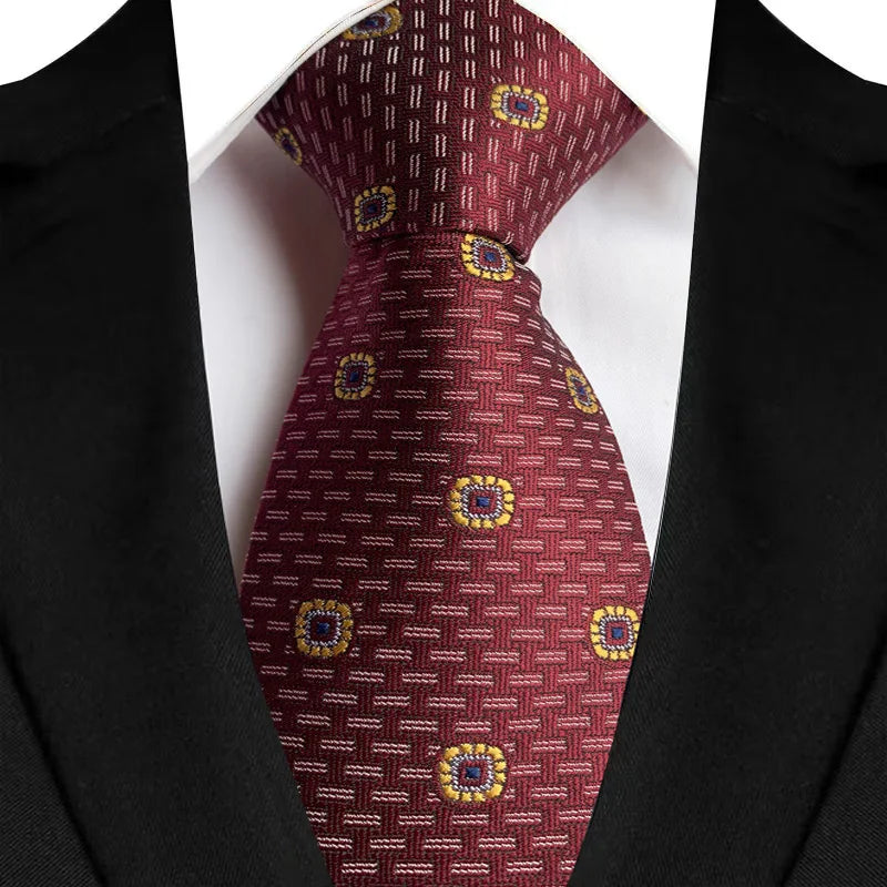 Men’s Burgundy Luxury Tie Formal Look – The Crew