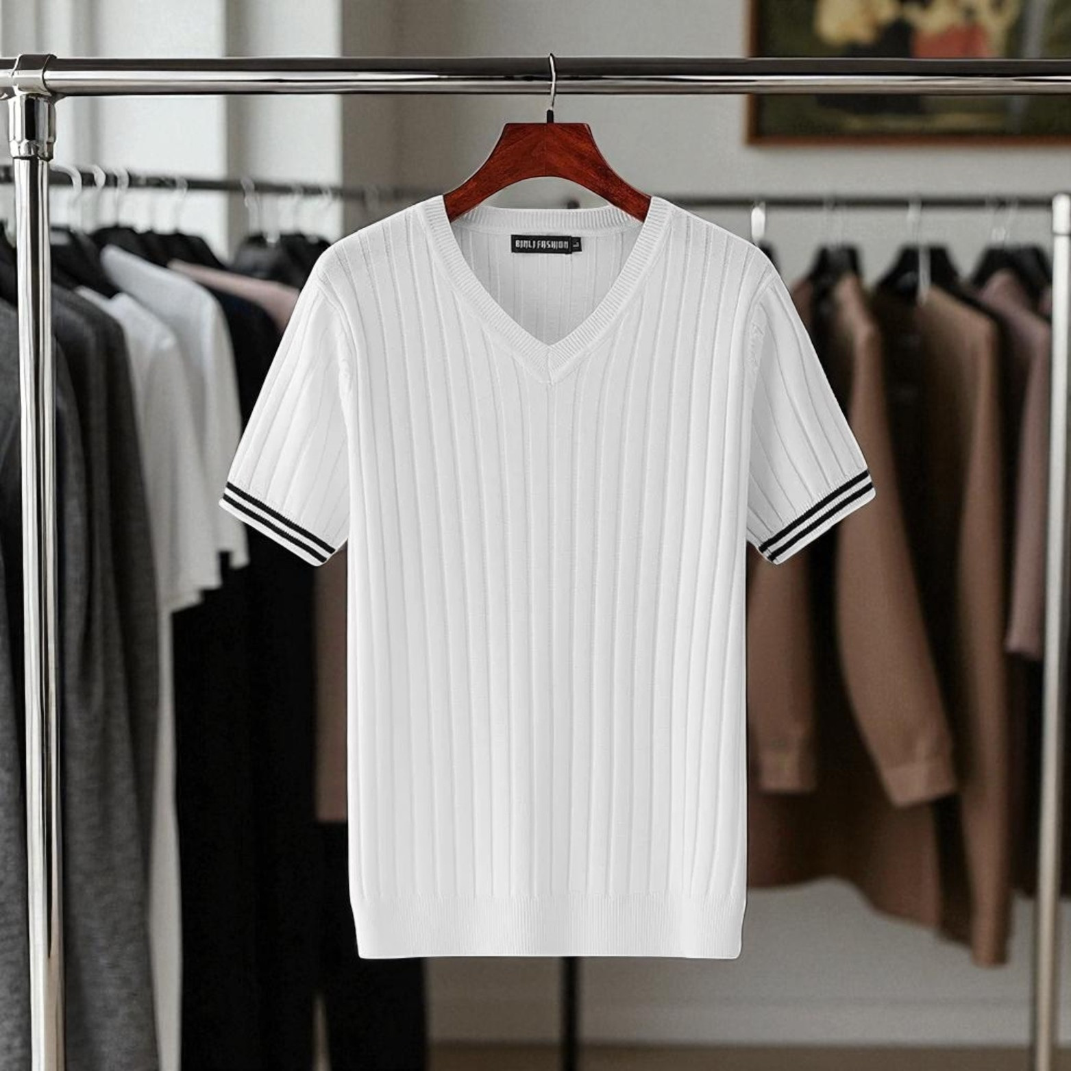 White Geometric Cotton Knit T-Shirt on Rack – The Crew