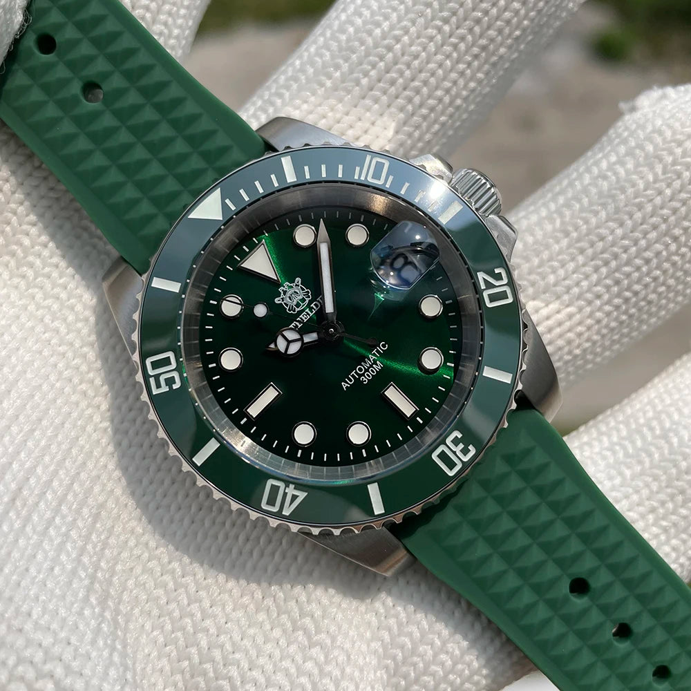 STEELDIVE SD1953 green dial rubber strap wrist – The Crew